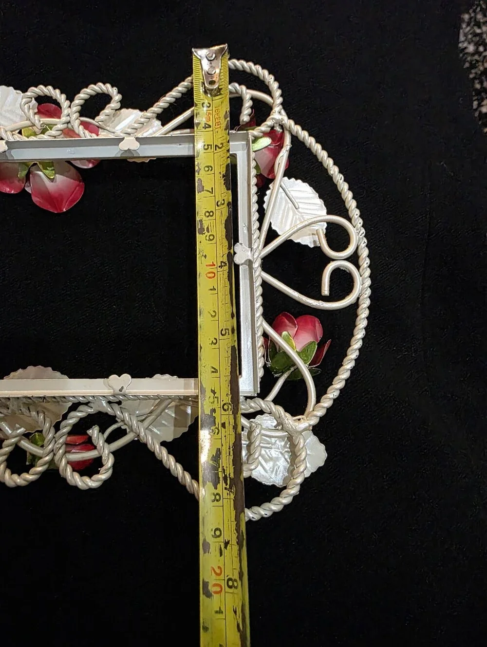 Vtg Mid Century Italian Tole Hand Painted Metal Climbing Red Roses Small